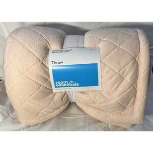 NWT Room Essentials Blush Pink Quilted Throw with soft white inside 50 X 60